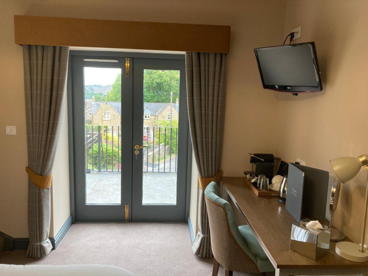 Hotel The Cross Scythes Sheffield Exterior foto