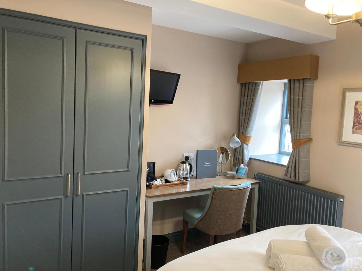 Hotel The Cross Scythes Sheffield Exterior foto